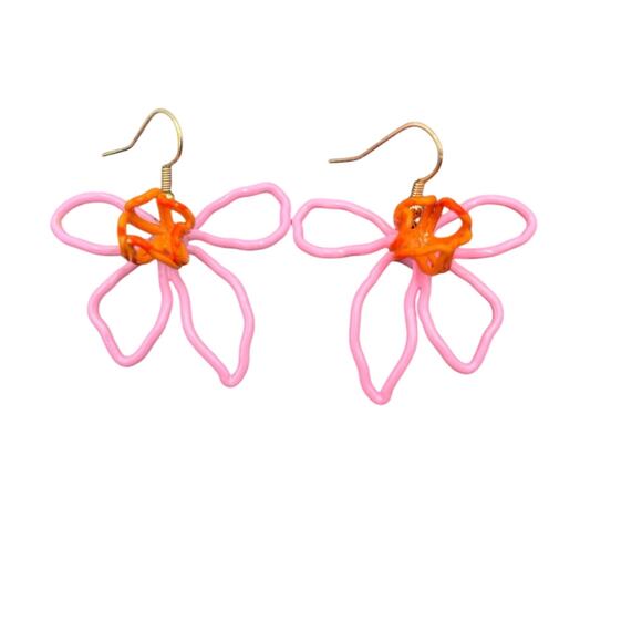 Mignonne Gavigan Bridget Bright Pink Orange Enamel Flower Dangle Earrings - Picture 5 of 8